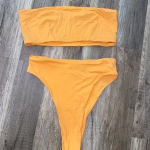 437 bikini